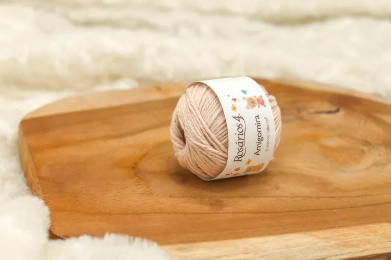 Duurzaam garen: Rosários 4 Amigomira in kleur 03 Beige