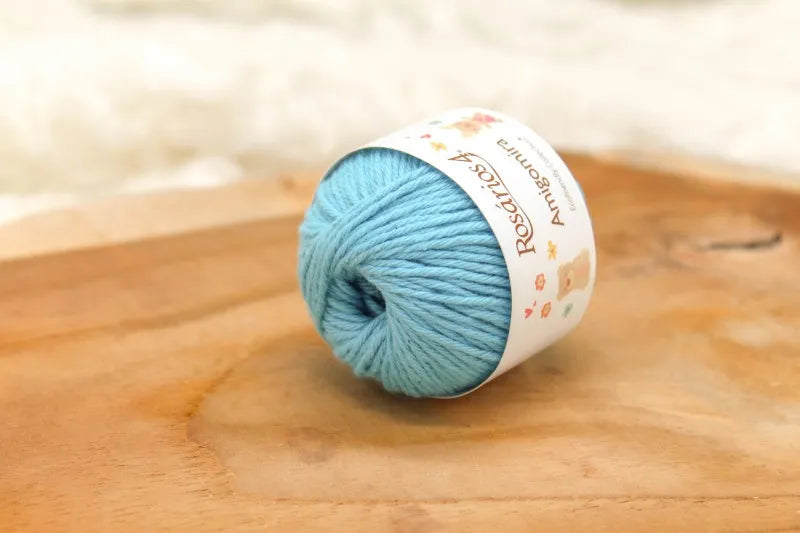 Duurzaam garen: Rosários 4 Amigomira in kleur 97 Helder blauw