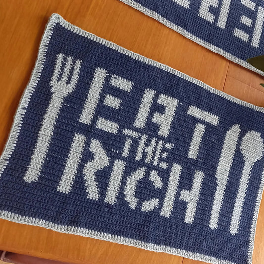 Gehaakt Haakpatroon Eat the Rich placemat ontworpen door Diana Made It