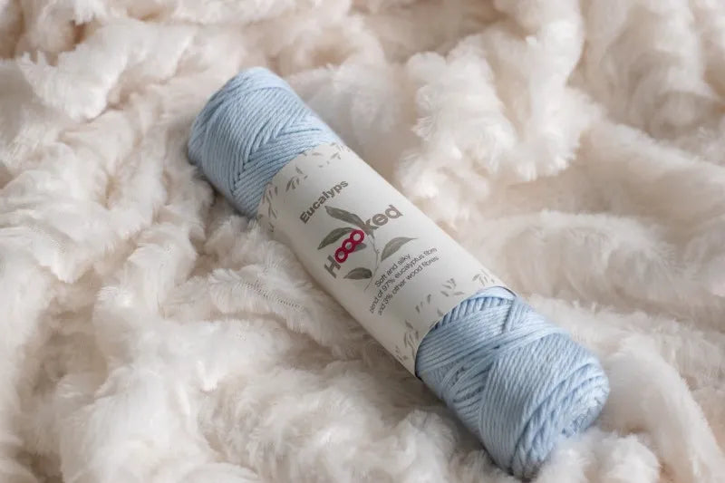 Duurzaam garen: Hoooked Eucalyps in kleur Licht Blauw - Celeste
