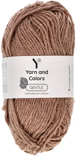 Duurzaam garen: Yarn and Colors Gentle in kleur 007 Sigaar bruin