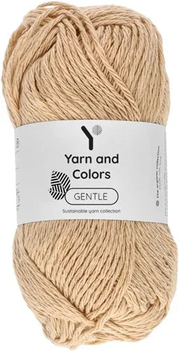 Duurzaam garen: Yarn and Colors Gentle in kleur 009 Zand beige