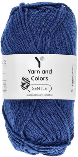 Duurzaam garen: Yarn and Colors Gentle in kleur 060 Donker blauw