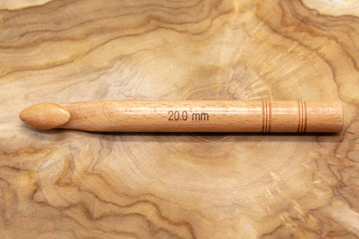 Birch 20 mm haaknaald, beukenhouten jumbo haaknaald van KnitPro