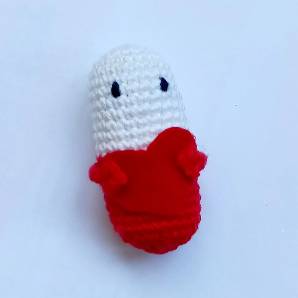 Gehaakt Haakpatroon Lots of Love Pill ontworpen door Diana Made It