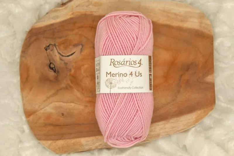 Diervriendelijke wol: Rosários 4 Merino 4 US in kleur 42 Roze