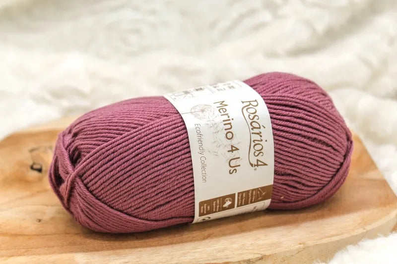 Diervriendelijke wol: Rosários 4 Merino 4 US in kleur 62 Paars