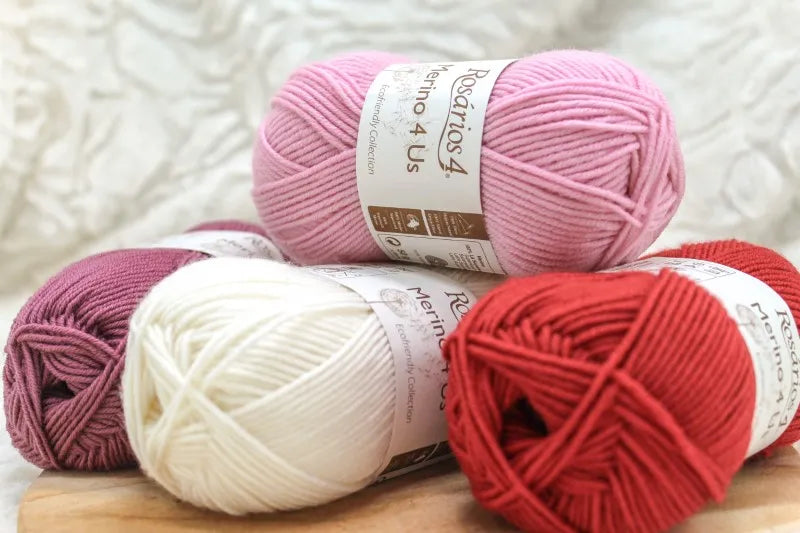 Vier kleuren diervriendelijke wol Rosários 4 Merino 4 US bij elkaar