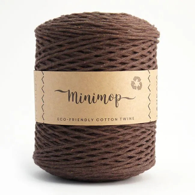Duurzaam garen: Lankava Minimop 700 gram in kleur 56 Bruin