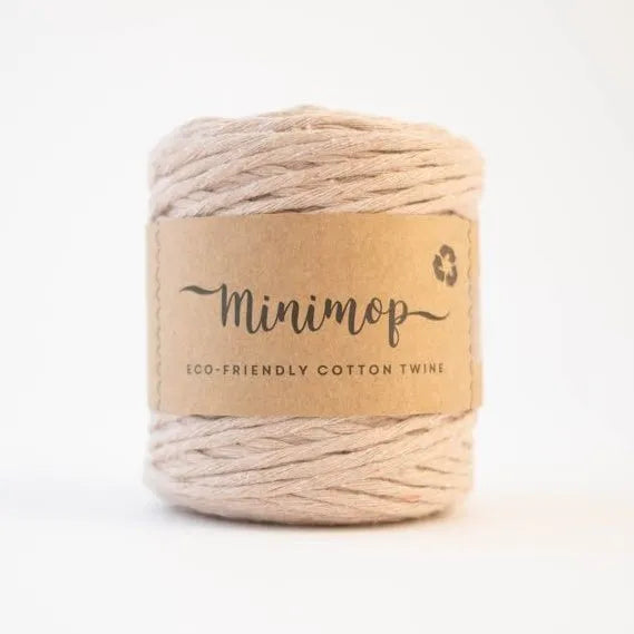 Duurzaam garen: Lankava Minimop 150 gram in kleur 53 Beige