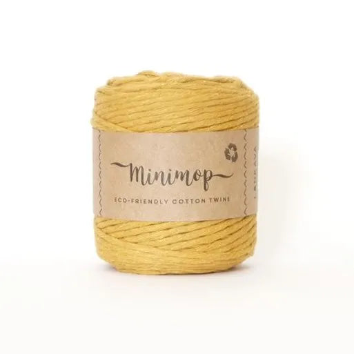 Duurzaam garen: Lankava Minimop 150 gram in kleur 71 Oker geel