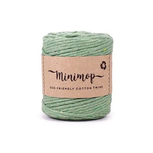 Duurzaam garen: Lankava Minimop 150 gram in kleur 77 Antiek groen