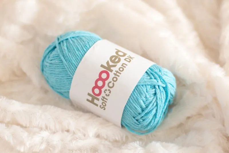 Duurzaam garen: Hoooked Soft Cotton DK in kleur Licht Blauw - Sydney Sea