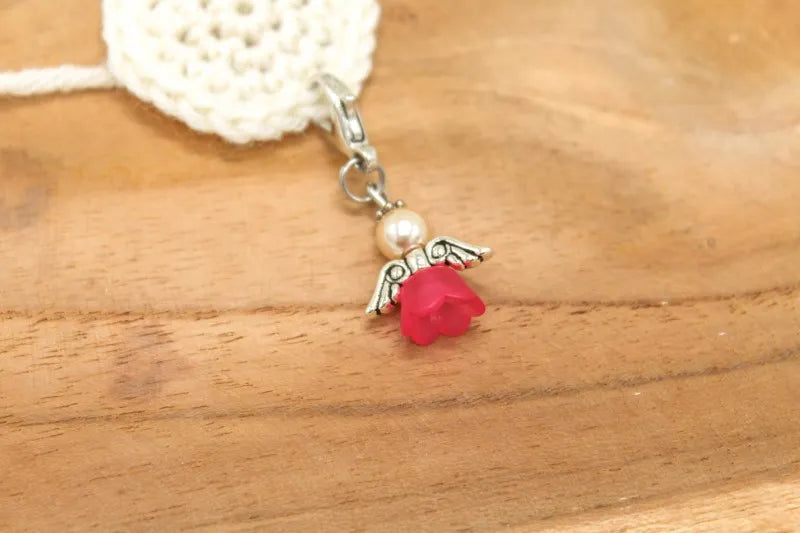 Handgemaakte Steekmarkeerder roze engeltje, handgemaakt door CreaEst