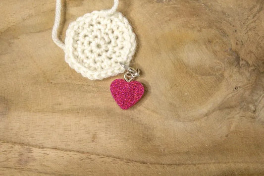 Handgemaakte Steekmarkeerder glitter hartje, handgemaakt door Happy By Mo
