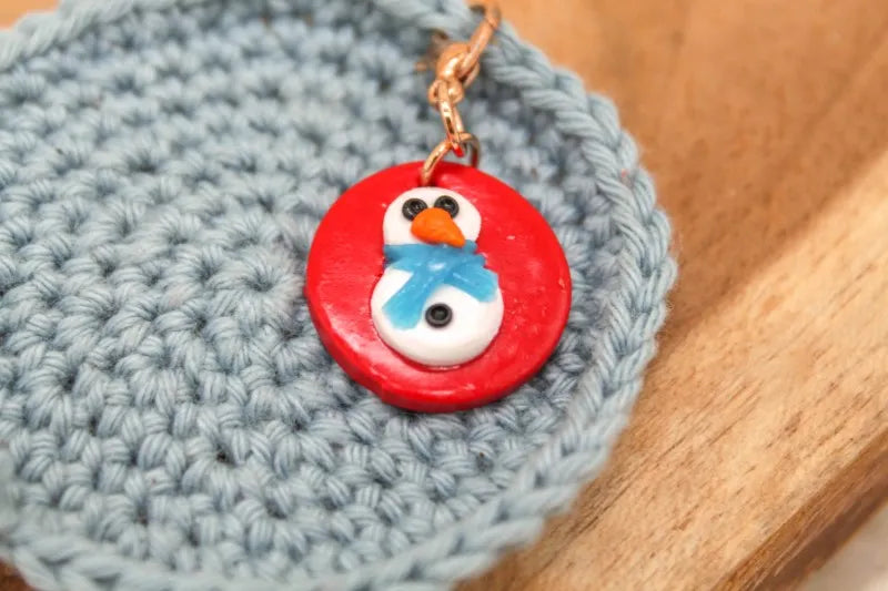 Handgemaakte Steekmarkeerder sneeuwpop Jingle, handgemaakt door Beaudeleine