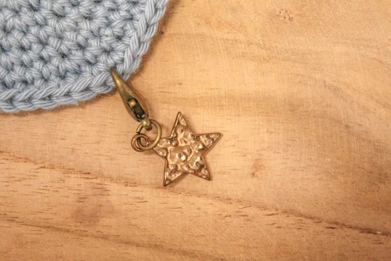 Handgemaakte Ster steekmarkeerder, handgemaakt door Cora's Knit Knacks