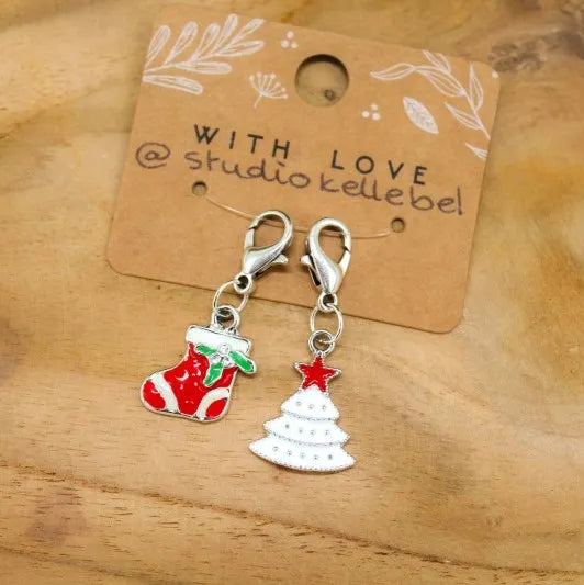 Handgemaakte Steekmarkeerder set kerst - zilver, handgemaakt door Studio Kellebel