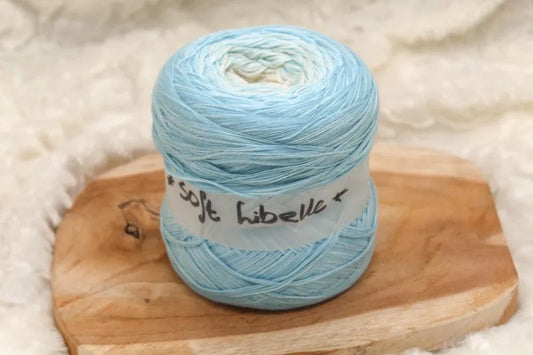 Duurzaam garen: Wolliez Unicat in de kleur Soft Libelle