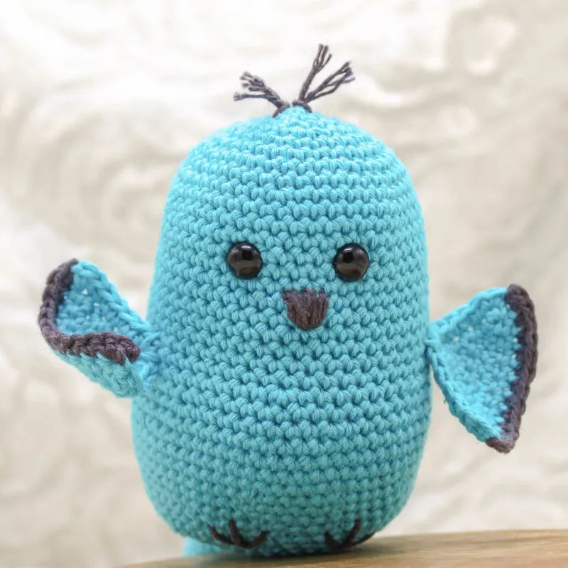 Gehaakt Haakpatroon vogeltje Vera ontworpen door Cora's Knit Knacks