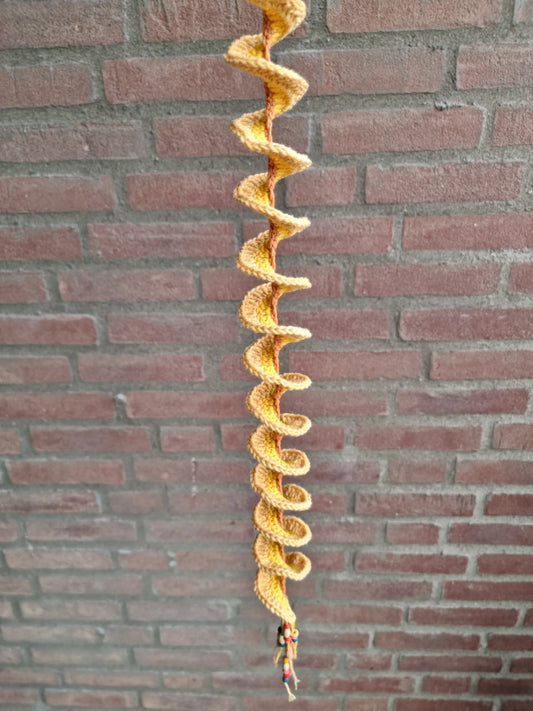 Gehaakt Haakpatroon windspinner Wendy ontworpen door Cora's Knit Knacks