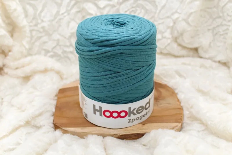 Duurzaam garen: Hoooked Zpagetti in kleur Petrol blauw