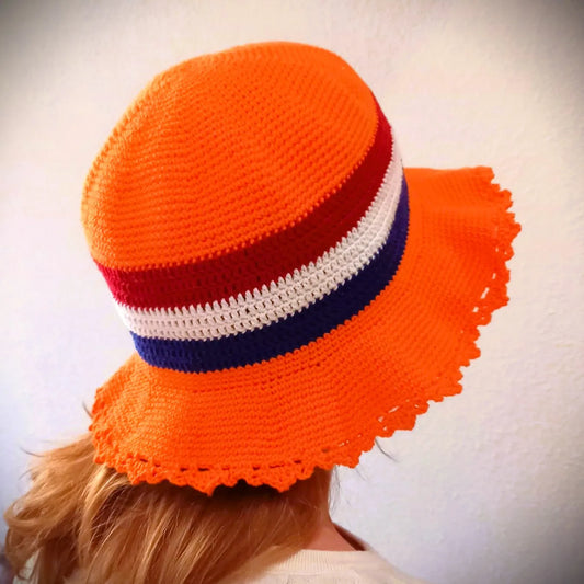 Gehaakt Haakpatroon Koningsdaghoedje ontworpen door Craftsfrom.me